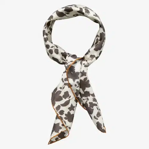 Wilda Sia scarf 100% silke